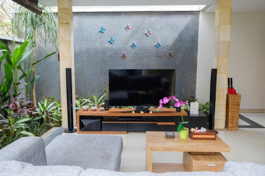 Villa Akmali Berawa - 3 Bedrooms Canggu  Luaran gambar